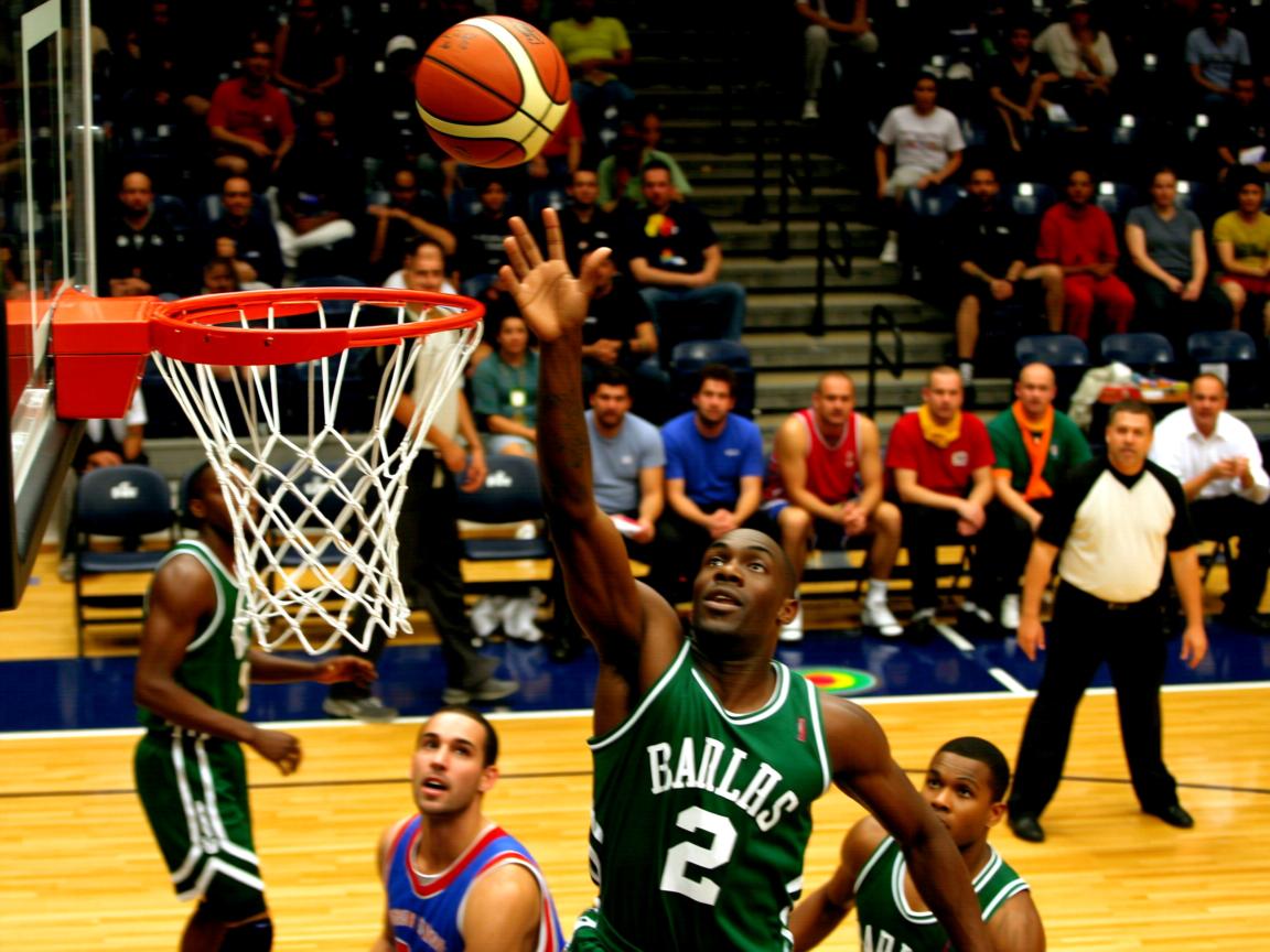 九游.中国官网-“简阳文体中心:篮球赛场激烈对决,选手激情四射” 第3张